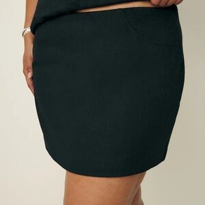 NWT Reformation Buxton Skirt Es Black - Size 20